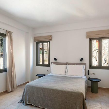 Margo Beach Hotel Гитио Екстериор снимка