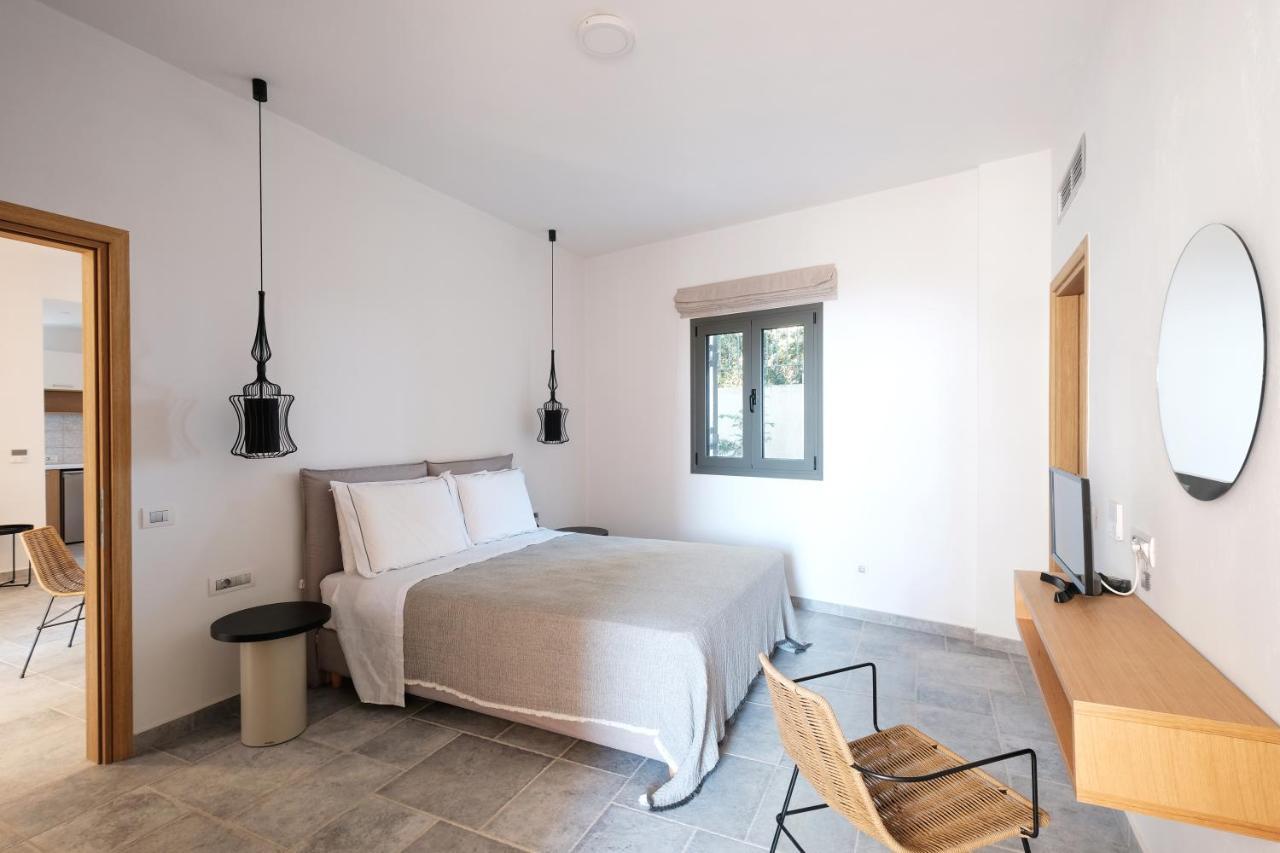 Margo Beach Hotel Гитио Екстериор снимка