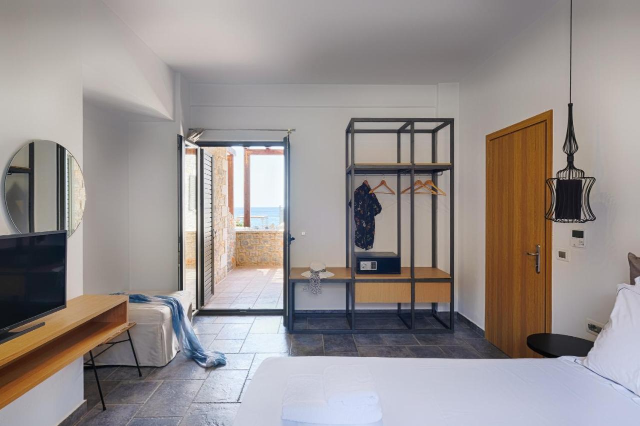Margo Beach Hotel Гитио Екстериор снимка